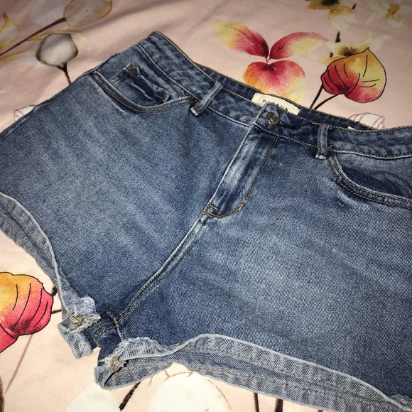 Denim shorts - Picture 5 of 5